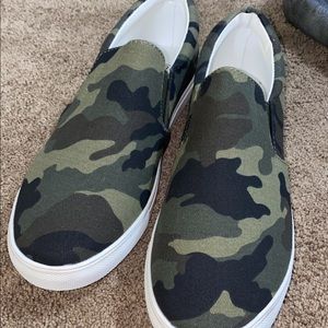 Camo shoes